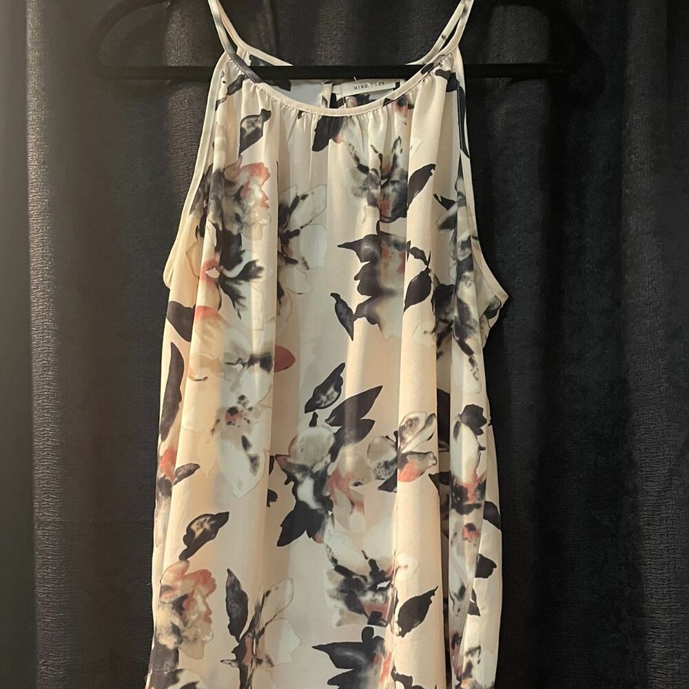 Beautiful Summer dress tank blouse.